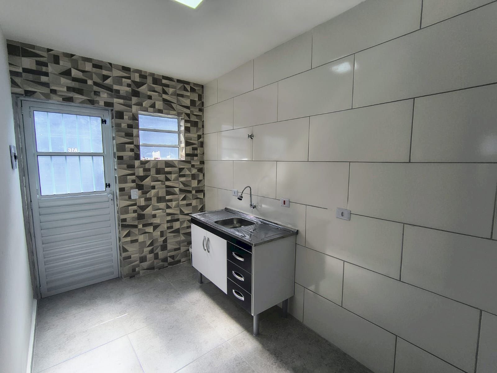 Apartamento em Itanhaém com 1 dormitórios